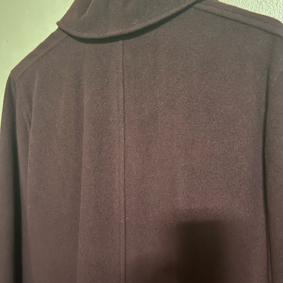 Cape Coat - Picture 4 of 10